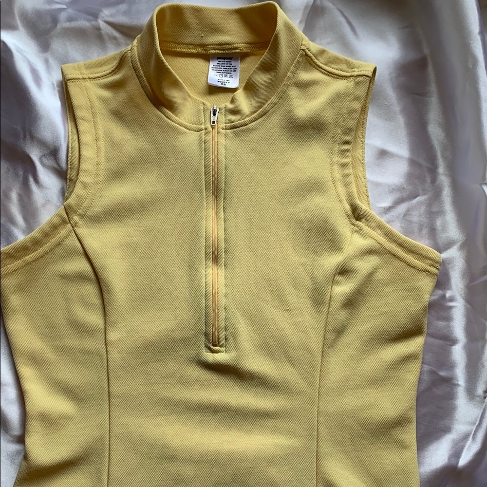 Patagonia Athletic Top size XS